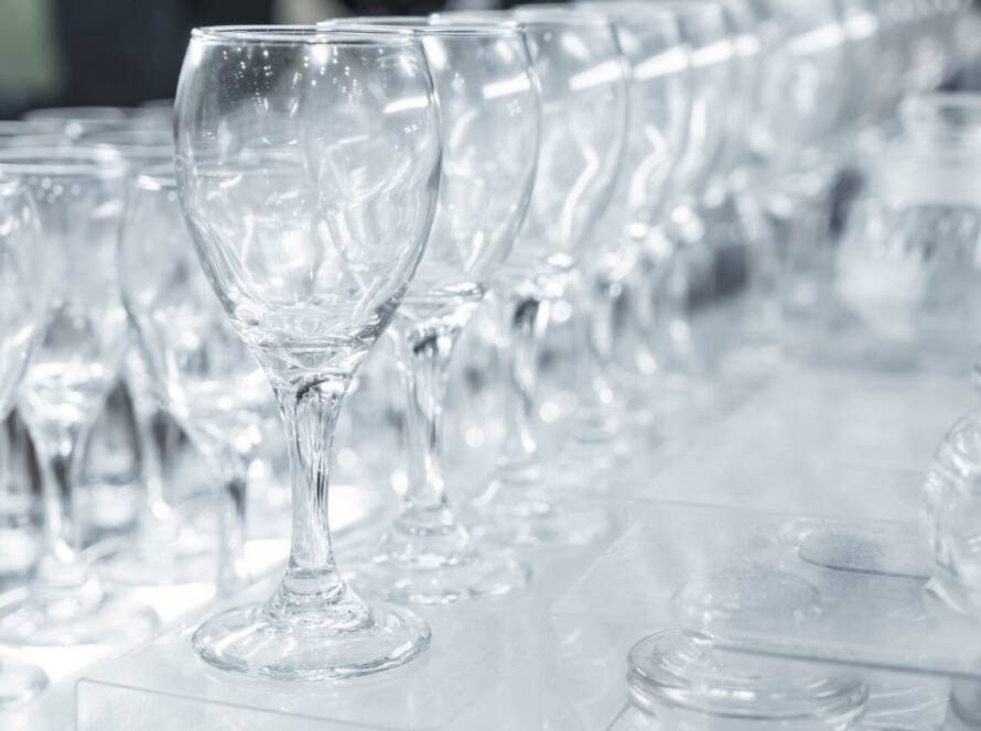 3 Common Mistakes with Glassware Rentals in Jamaica